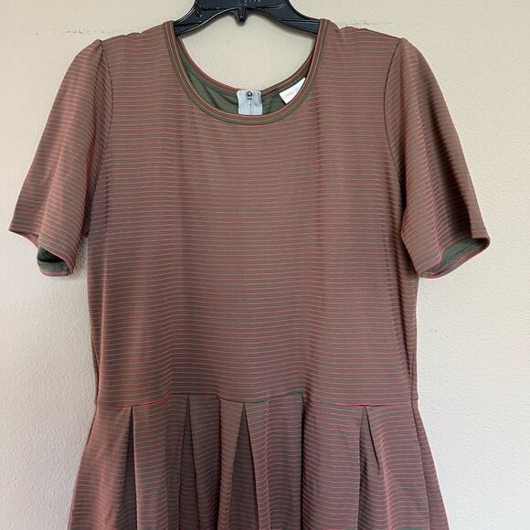 Lularoe Amelia Striped Dress w/ Pockets - Picture 2 of 11
